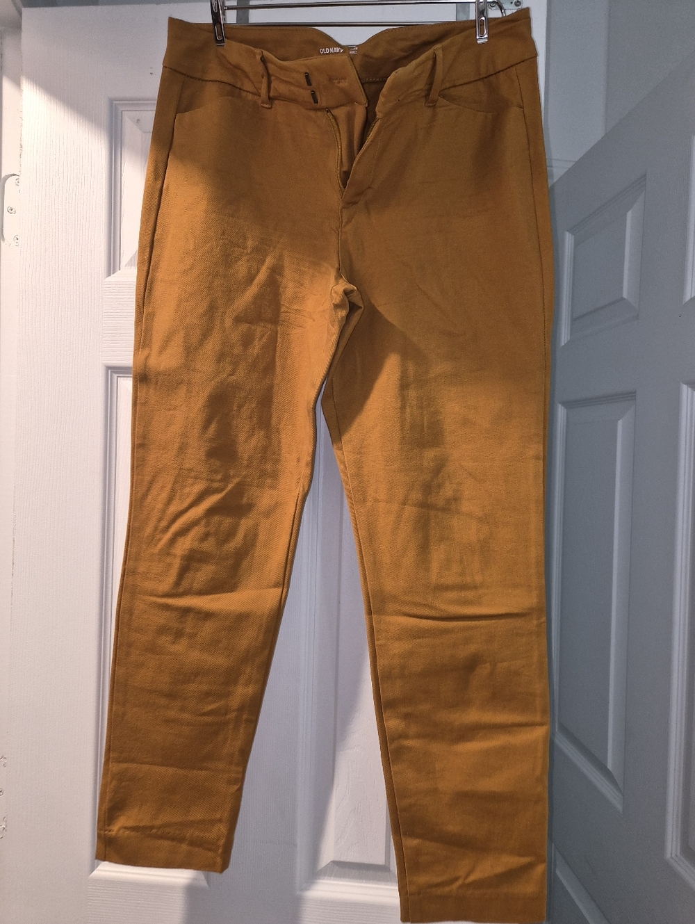 Old Navy Women's Mustard Chinos